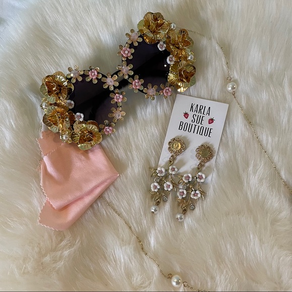 Oversized Lux Unique Sunglasses Set - Picture 2 of 6